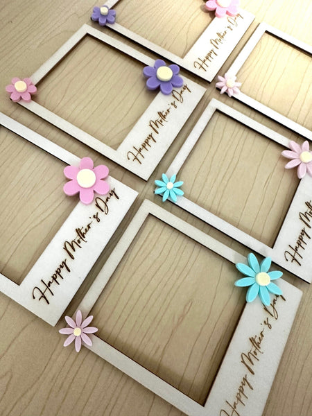 Mother’s Day gift fridge magnet with family photo polaroid frame design