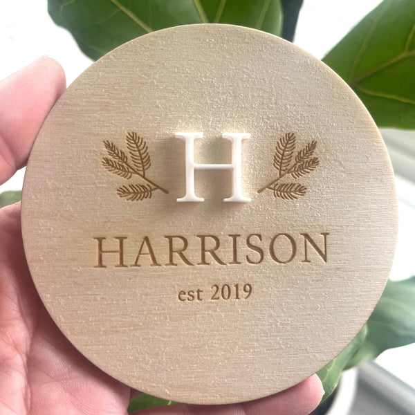 Personalised Baby Name Plaque with Year – Wooden Photo Prop & Nursery Decor
