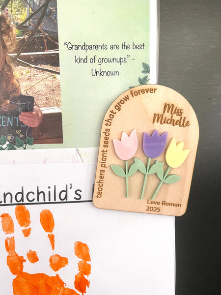 ersonalised_Teacher_Educator_Wooden_Gift_Plaque_with_Flowers_Magnet